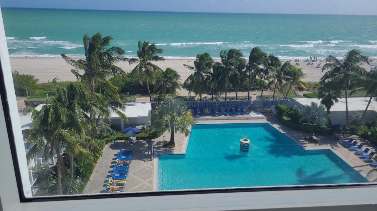 Sherry Frontenac Oceanfront Miami Beach Buitenkant foto