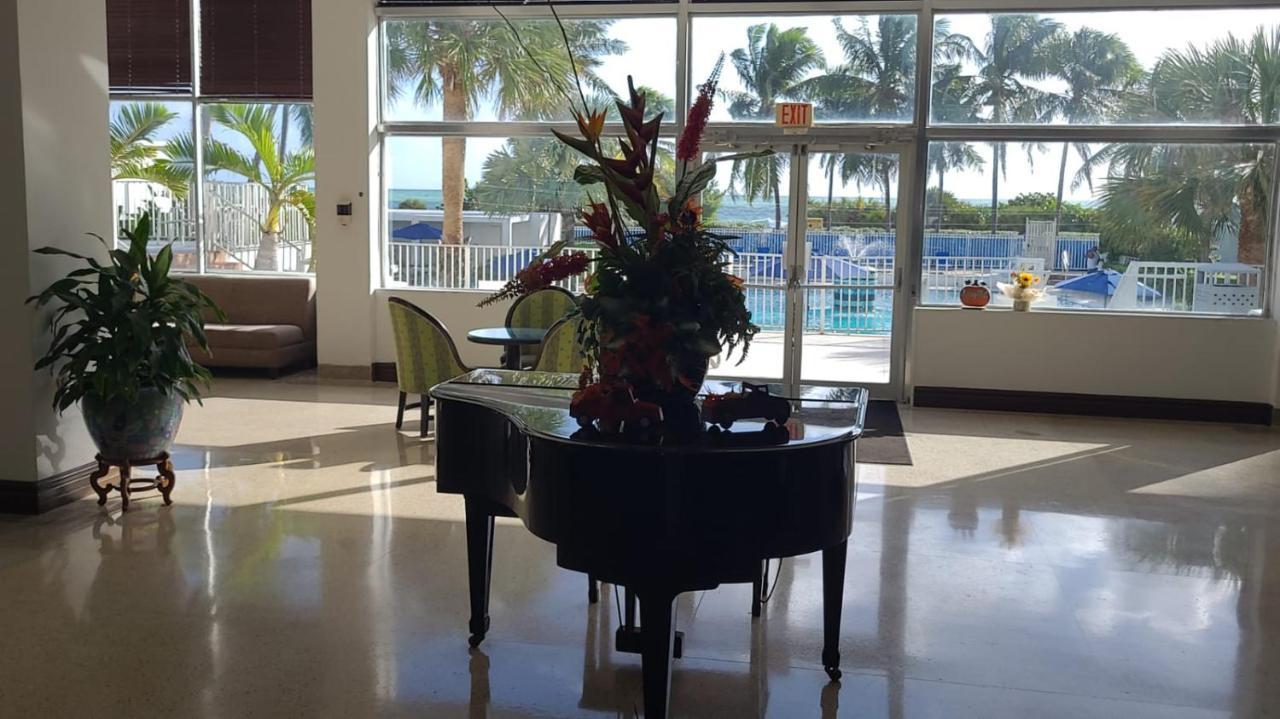 Sherry Frontenac Oceanfront Miami Beach Buitenkant foto